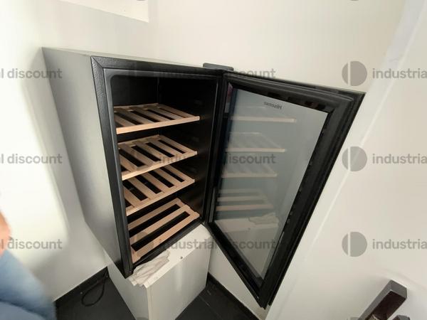 3#8929 Arredamento ed attrezzature da bar in vendita - foto 18