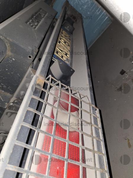 1#89310 Arredi da ufficio e Autocarro Nissan Maxity e Attrezzatura termoidraulica in vendita - foto 31