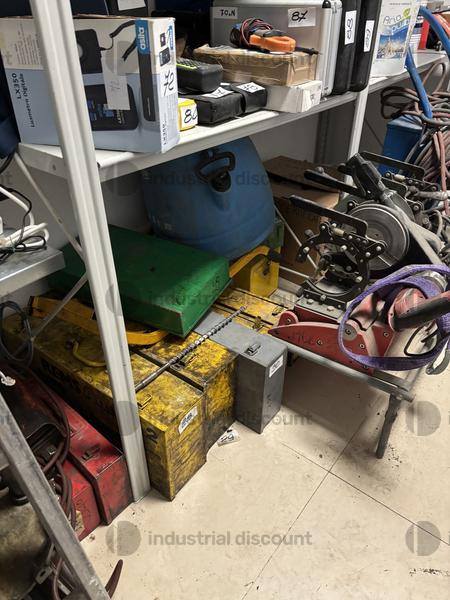 1#89310 Arredi da ufficio e Autocarro Nissan Maxity e Attrezzatura termoidraulica in vendita - foto 41
