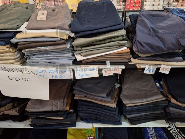 2#8933 Pantaloni e Jeans in vendita - foto 8