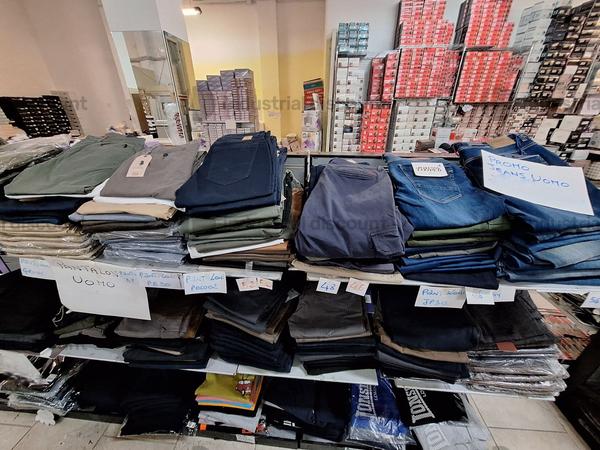 2#8933 Pantaloni e Jeans in vendita - foto 16