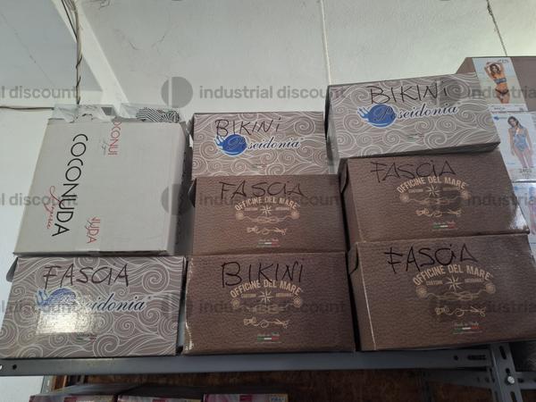 25#8933 Costumi donna e borse mare in vendita - foto 8