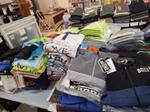 Immagine 16 - Abbigliamento - Lotto 4 (Asta 8933)