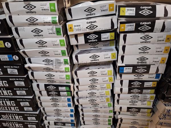 5#8933 Abbigliamento sportivo in vendita - foto 5