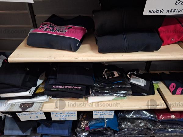 5#8933 Abbigliamento sportivo in vendita - foto 6