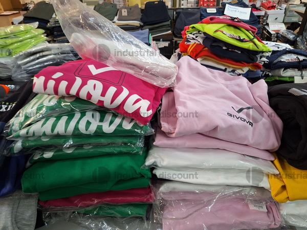 5#8933 Abbigliamento sportivo in vendita - foto 8