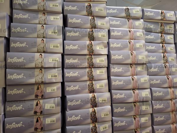 8#8933 Vestaglie e Camicie da notte in vendita - foto 3