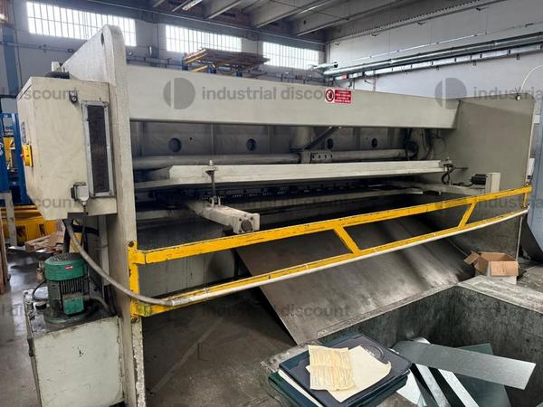 3#8948 Cesoia meccanica CBC in vendita - foto 3