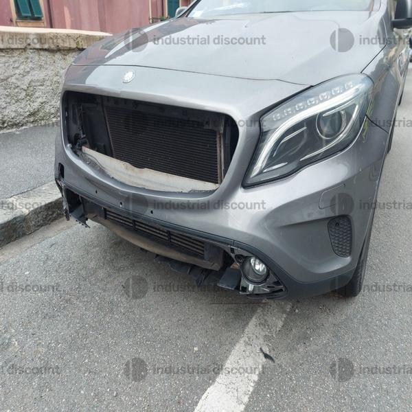 1#8950 Autovettura Mercedes GLA in vendita - foto 16