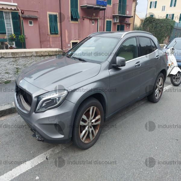 1#8950 Autovettura Mercedes GLA in vendita - foto 20