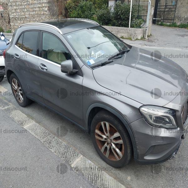 1#8950 Autovettura Mercedes GLA in vendita - foto 21