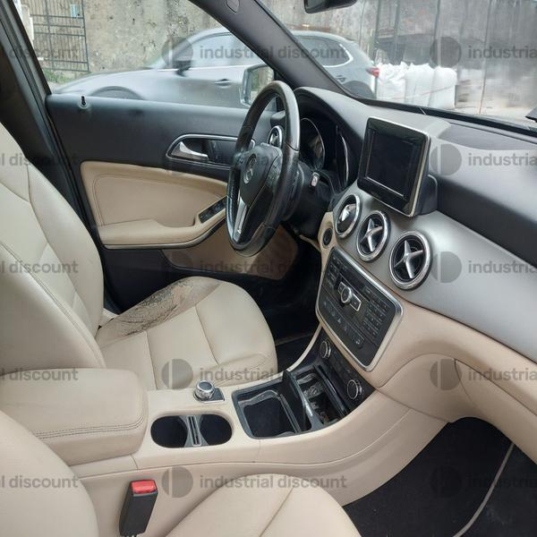 1#8950 Autovettura Mercedes GLA in vendita - foto 27