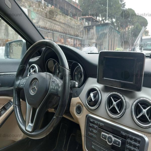 1#8950 Autovettura Mercedes GLA in vendita - foto 36