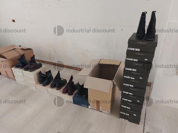 5#8952 Calzature in vendita - foto 1