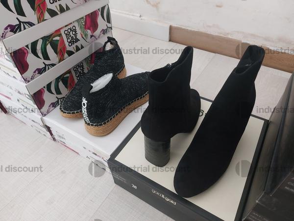 8#8952 Calzature e arredo ufficio in vendita - foto 7