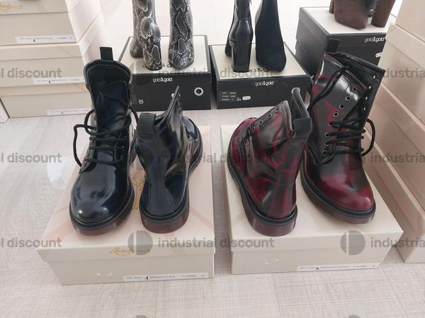 8#8952 Calzature e arredo ufficio in vendita - foto 24