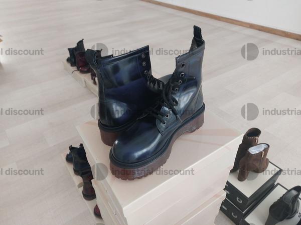 8#8952 Calzature e arredo ufficio in vendita - foto 27