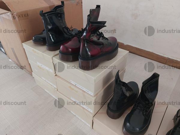 8#8952 Calzature e arredo ufficio in vendita - foto 35