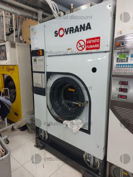 1#8958 Complesso aziendale costituito da più rami d'azienda adibiti a servizi di lavanderia in vendita - foto 1