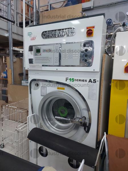 1#8958 Complesso aziendale costituito da più rami d'azienda adibiti a servizi di lavanderia in vendita - foto 3