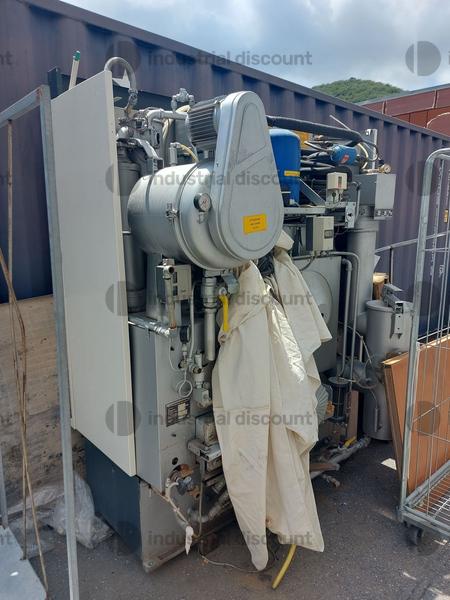 1#8958 Complesso aziendale costituito da più rami d'azienda adibiti a servizi di lavanderia in vendita - foto 14