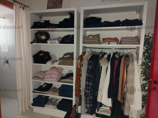 1#8960 Capi abbigliamento da donna in vendita - foto 3