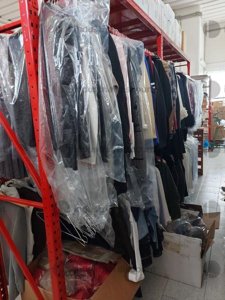 1#8960 Capi abbigliamento da donna in vendita - foto 13