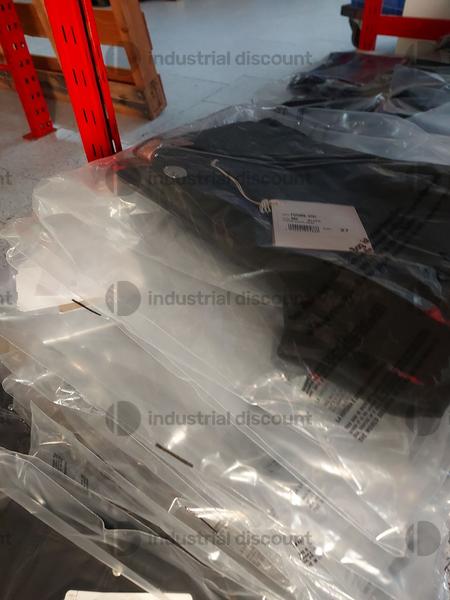 1#8960 Capi abbigliamento da donna in vendita - foto 29