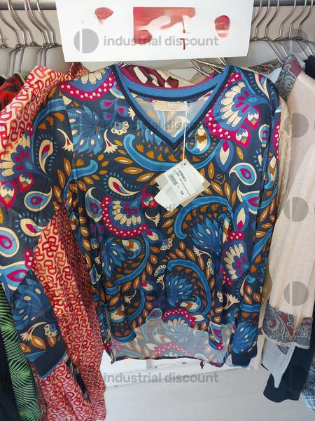 1#8960 Capi abbigliamento da donna in vendita - foto 34