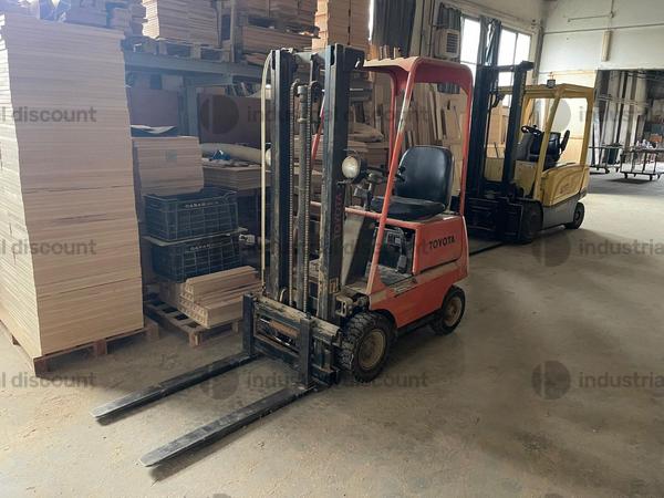 1#8971 Carrello elevatore Toyota in vendita - foto 1