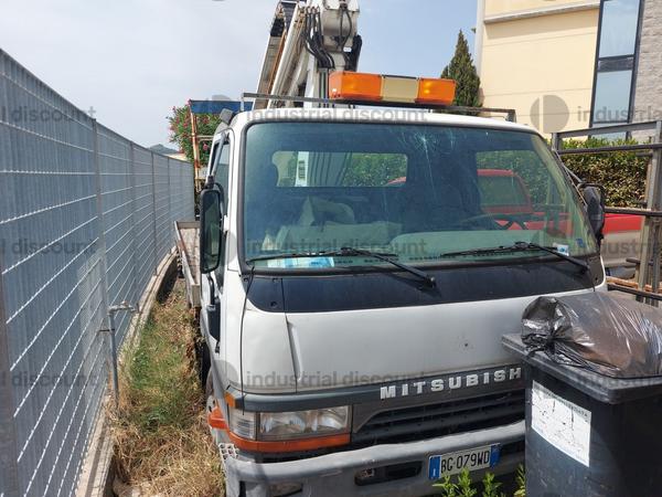 58#8980 Autocarro con piattaforma aerea in vendita - foto 11