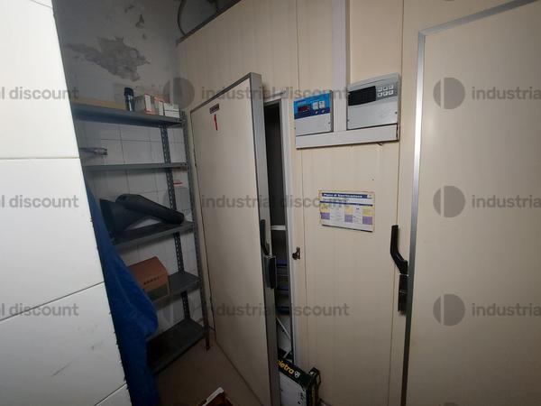 2#8982 Attrezzatura e cucina per attività di ristorazione in vendita - foto 60