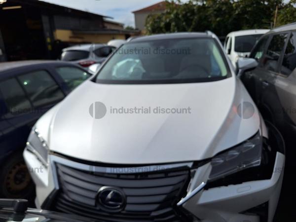 2#8998 Autovettura Lexus in vendita - foto 3