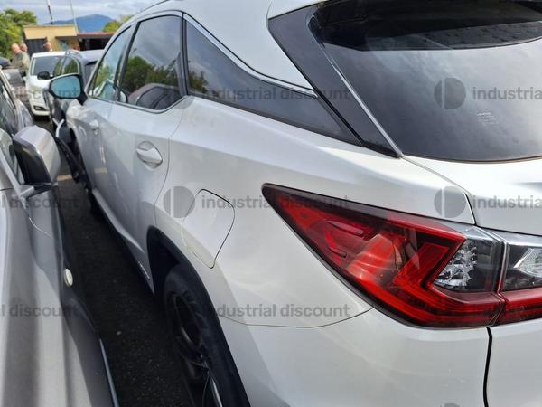 2#8998 Autovettura Lexus in vendita - foto 4