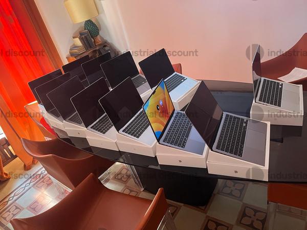 2#8999 Attrezzature informatiche Apple in vendita - foto 1