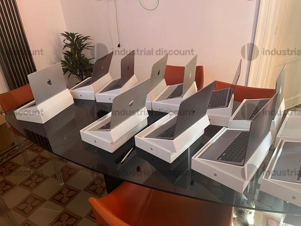 2#8999 Attrezzature informatiche Apple in vendita - foto 2