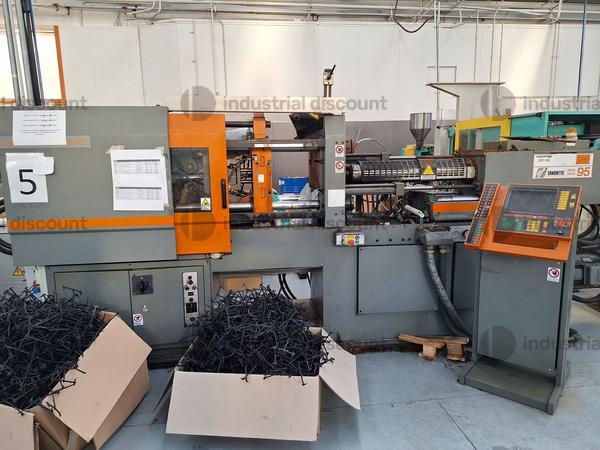1#9000 Macchinari veicoli e attrezzature per lavorazioni meccaniche comprensive di presse per stampaggio plastica in vendita - foto 6