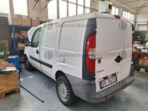 1#9000 Macchinari veicoli e attrezzature per lavorazioni meccaniche comprensive di presse per stampaggio plastica in vendita - foto 30