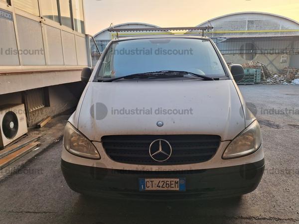 1#9000 Macchinari veicoli e attrezzature per lavorazioni meccaniche comprensive di presse per stampaggio plastica in vendita - foto 31