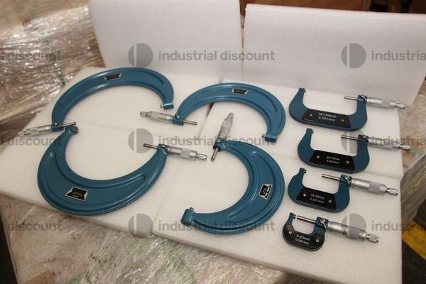 138#9012 Set 8x Micrometri Millesimali per Esterni 0-200 x 0,001 mm  FREUTEK SDM0056 in vendita - foto 1