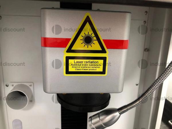 47#9012 Macchina per marcatura e incisione laser a fibra chiusa in vendita - foto 3