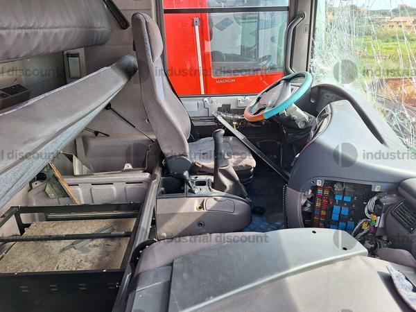 4#9023 Trattore stradale Renault Trucks Magnum 440.18 in vendita - foto 12