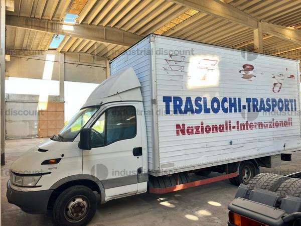 3#9051 Autocarro Iveco 50C13 in vendita - foto 4
