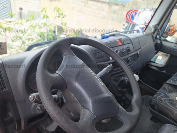 1#9060 Autocarro Iveco 100E in vendita - foto 10
