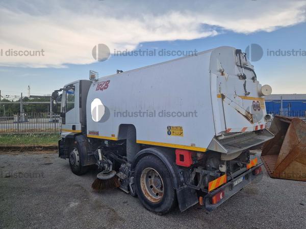 18#9064 Spazzatrice Iveco Ts4b in vendita - foto 5