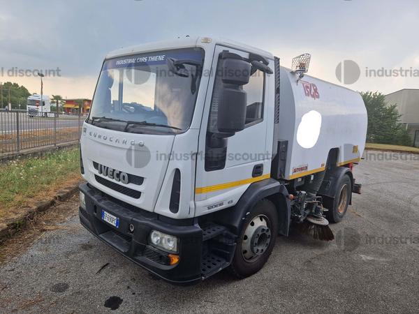 18#9064 Spazzatrice Iveco Ts4b in vendita - foto 6