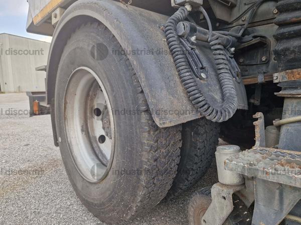 18#9064 Spazzatrice Iveco Ts4b in vendita - foto 9