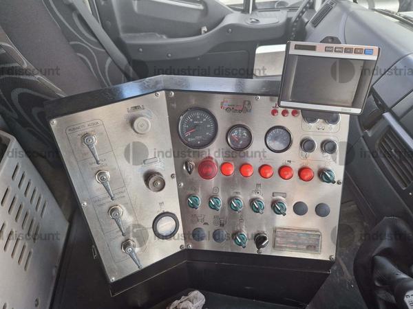 18#9064 Spazzatrice Iveco Ts4b in vendita - foto 21