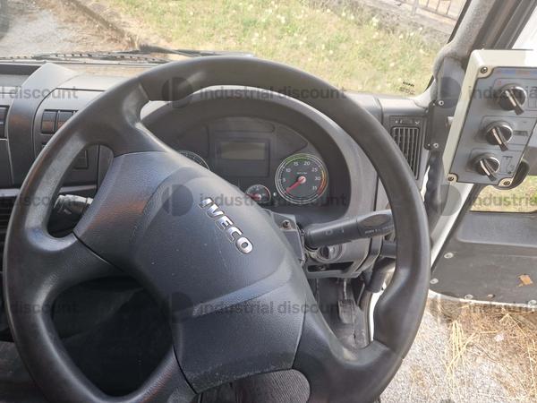 18#9064 Spazzatrice Iveco Ts4b in vendita - foto 23