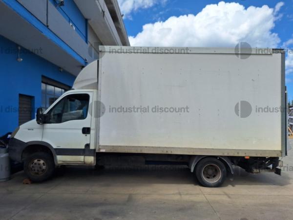 3#9076 Furgone Iveco Daily 35J15B in vendita - foto 2